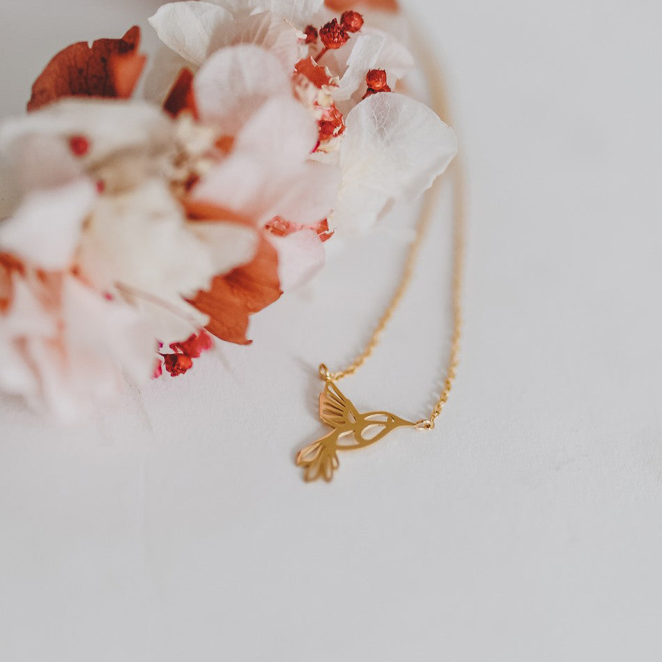 Collier Colibri Doré Épuré — vue 4