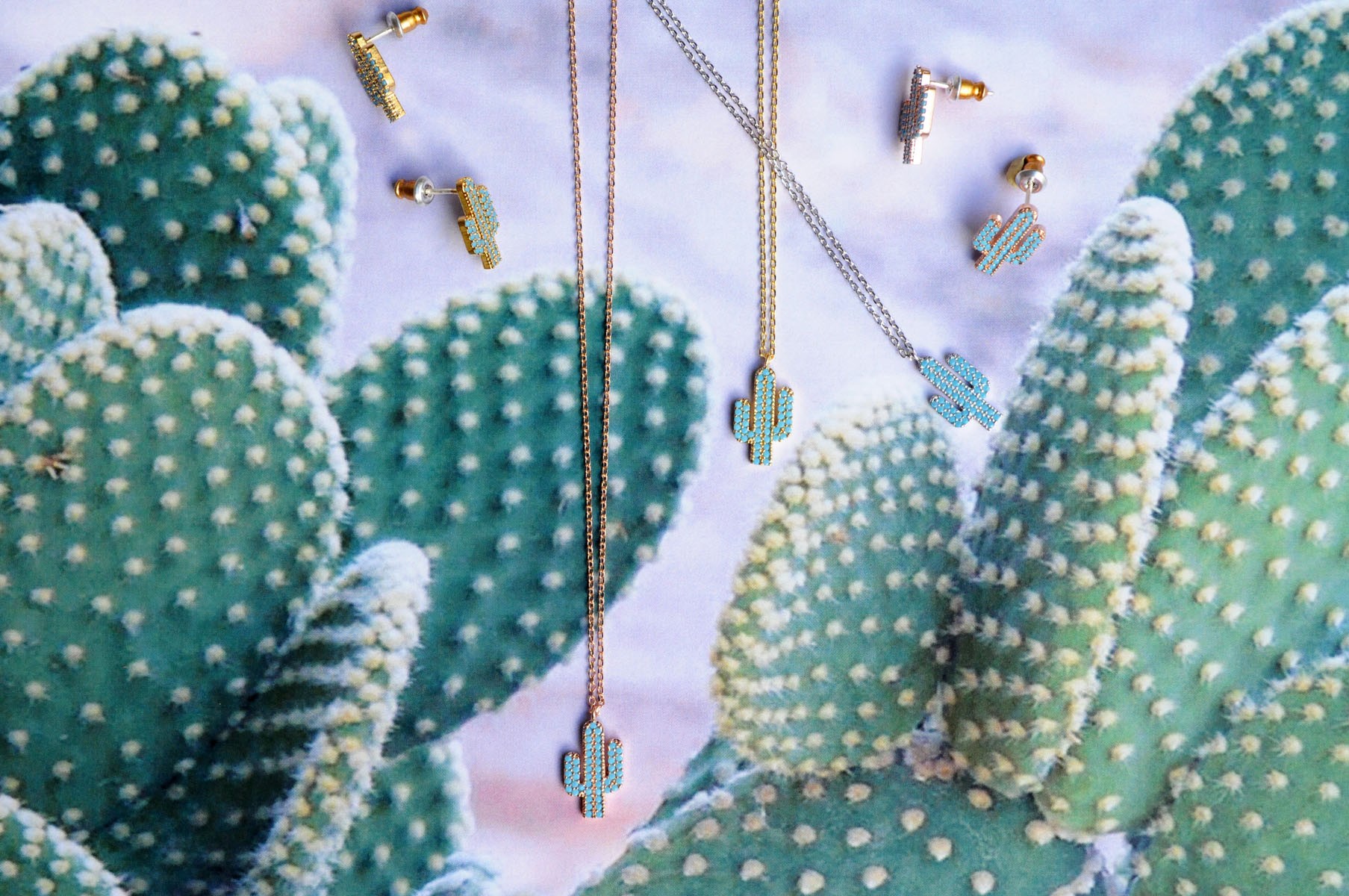 Bijoux 7bis Paris - Set de bijoux collier boucle d&amp;#039;oreille et bracelet doré cactus Collection Oasis